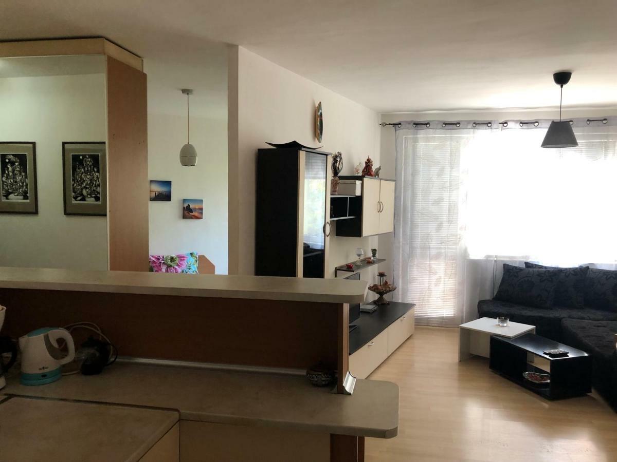 Apartment Lili Благоэвгард Экстерьер фото