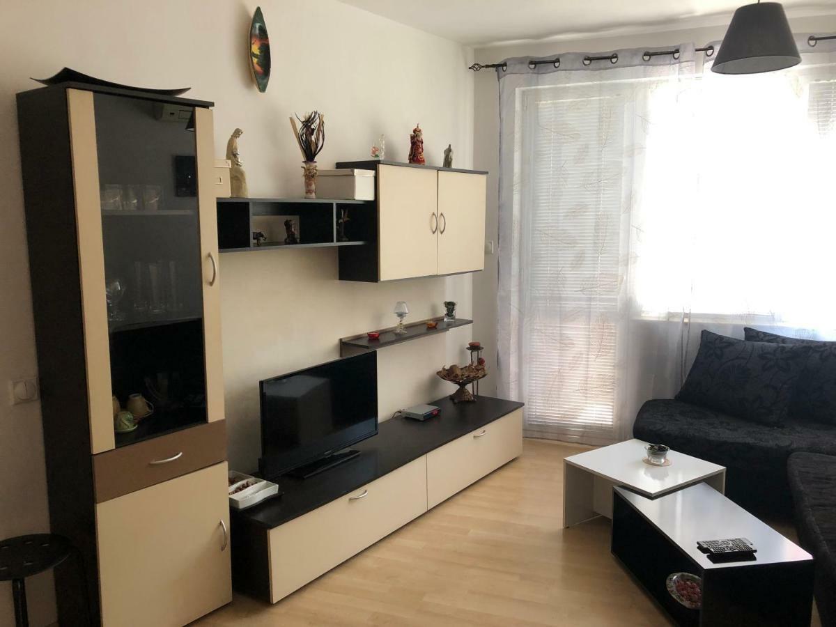 Apartment Lili Благоэвгард Экстерьер фото